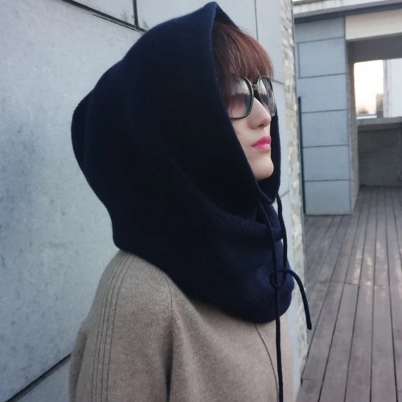 WINTER HOODED NECK WARMER HATS WITH ADJUSTABLE DRAWSTRING - Picture 1 of 4